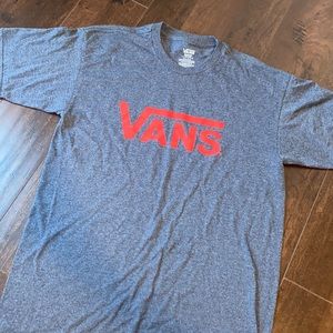 Men’s Vans shirt medium